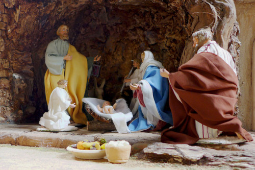 La Santa Famiglia, presepe di Erika Rubatscher La Santa Famiglia, presepe di Erika Rubatscher